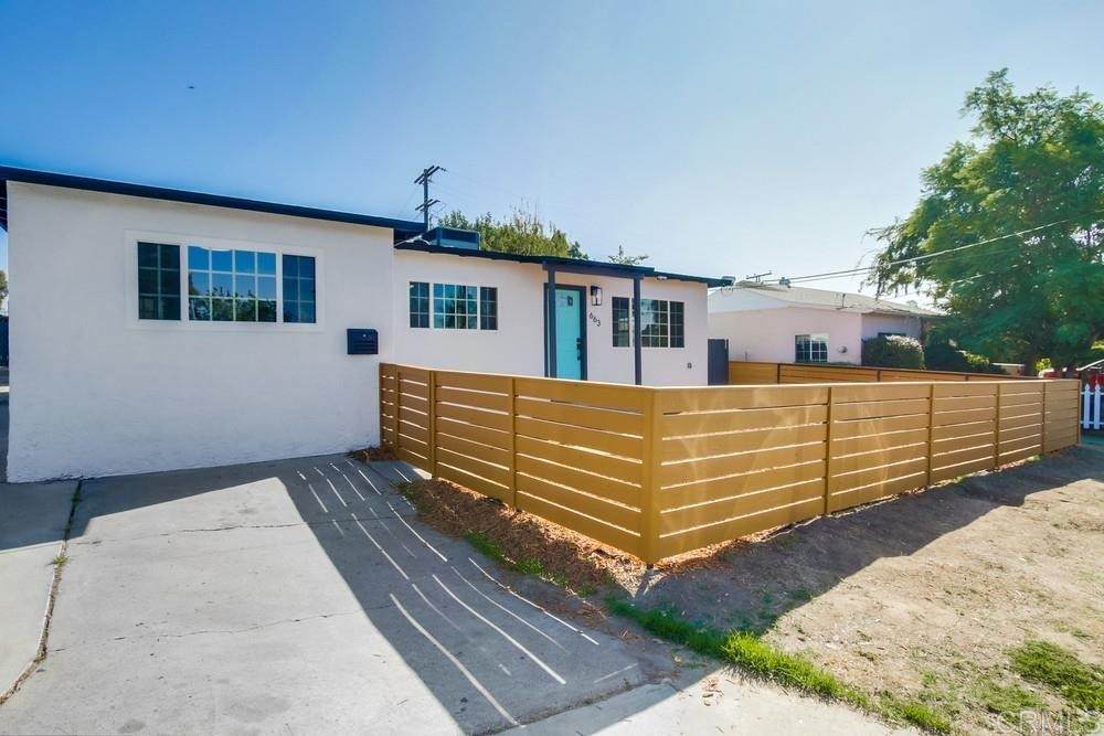 663 Porter Street - Photo 1