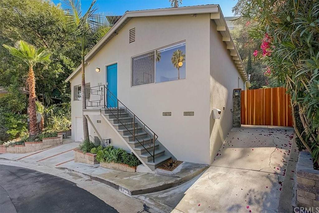 1630 Silver Oak - Photo 1