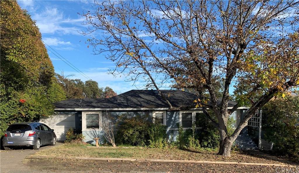 2240 Ashe Street - Photo 1