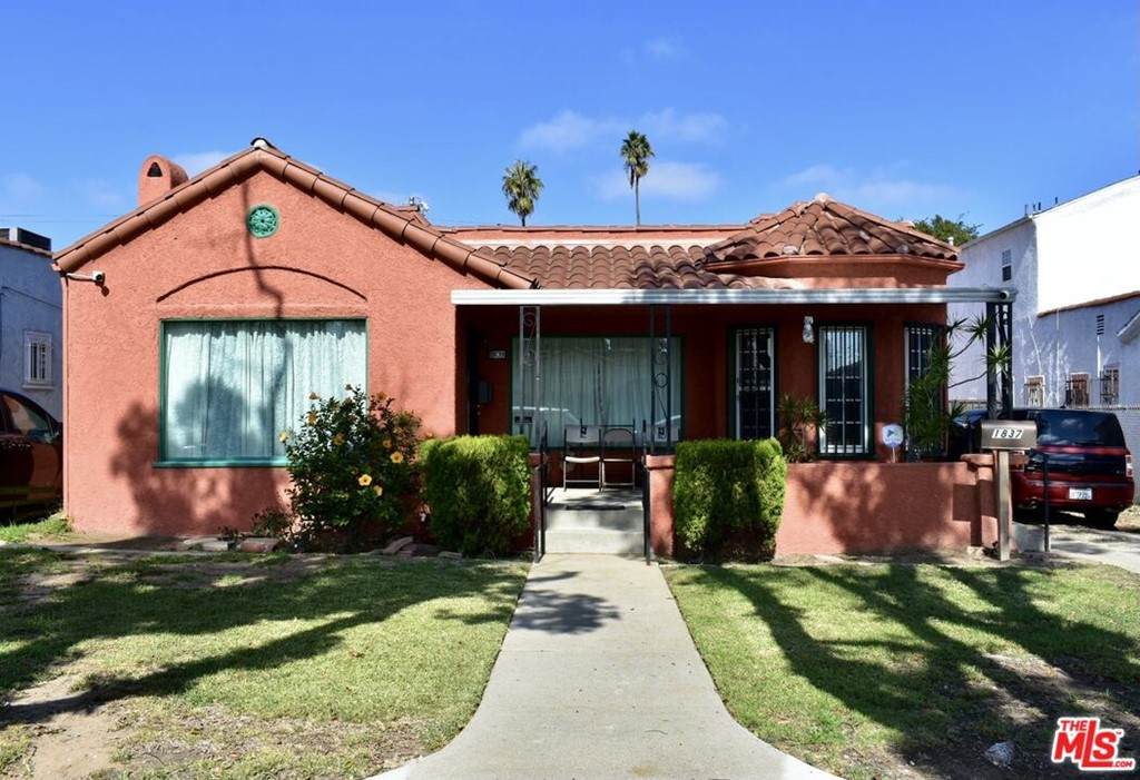 1839 85Th Street - Photo 1