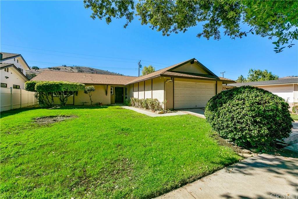 5521 Ruthwood Drive - Photo 1