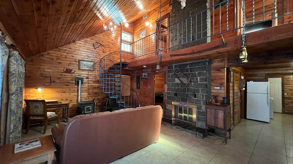 33120 Lorimer Street - Photo 1