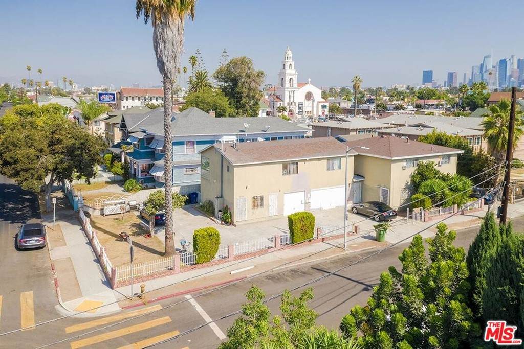 2632 Catalina Street - Photo 1