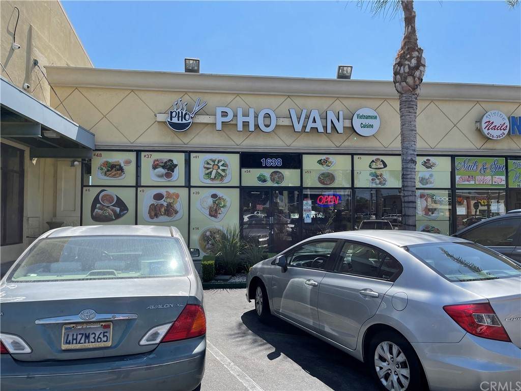 1638 Puente Avenue - Photo 1