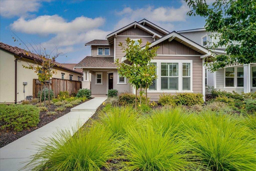 15026 Breckinridge Avenue - Photo 1