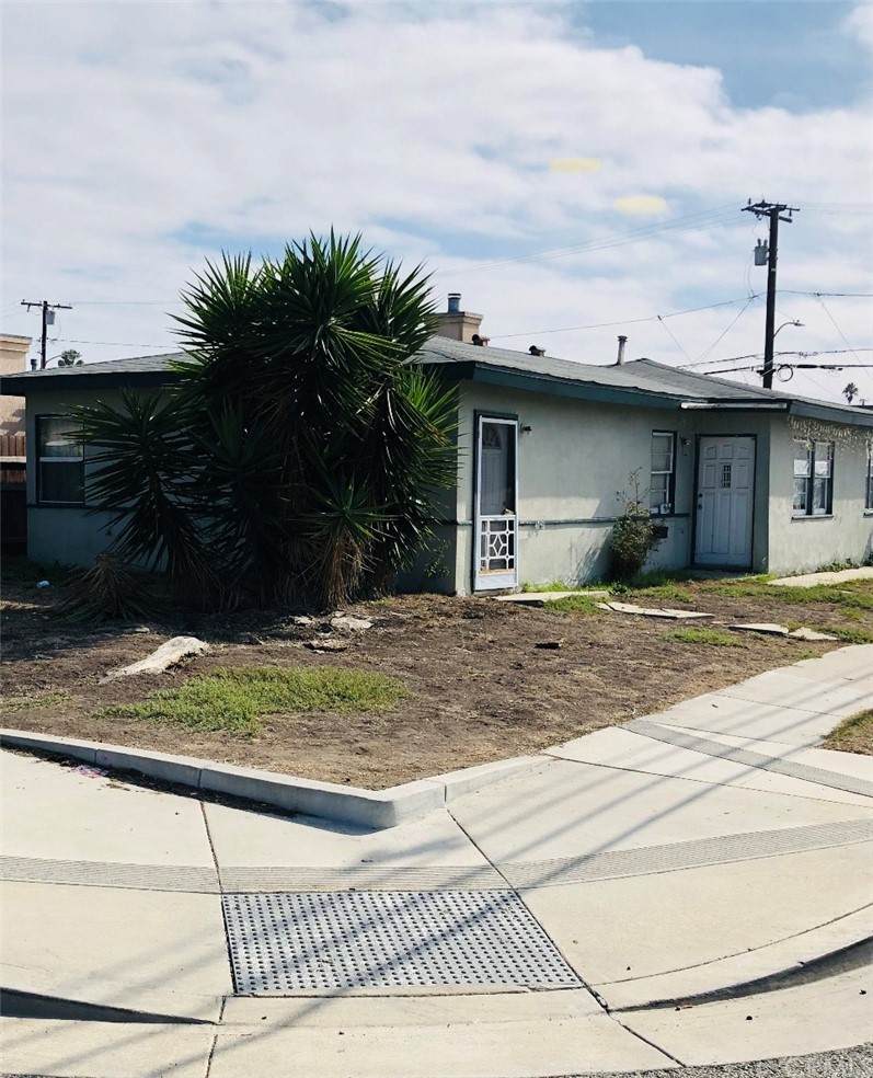 4058 161st Street - Photo 1