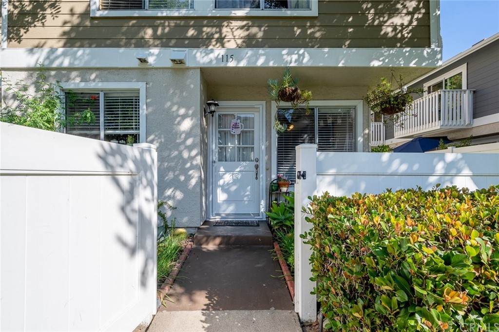 115 Abbeywood Lane - Photo 1