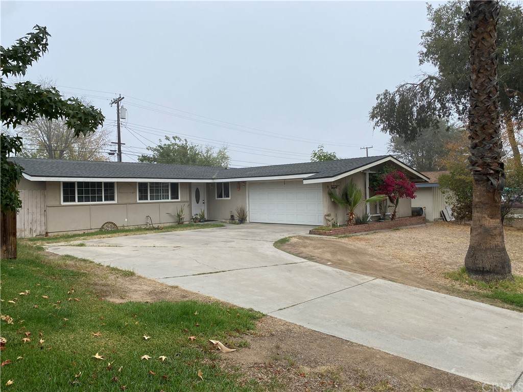 8901 Shawnee Street - Photo 1