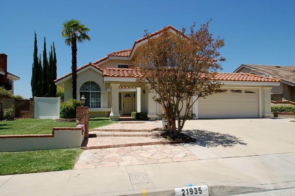21935 Snow Creek Drive - Photo 1