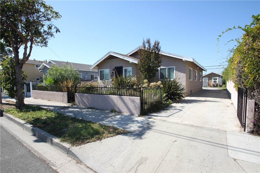 2075 Martin Luther King Jr Avenue - Photo 1