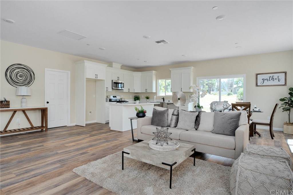 1488 Bille Road - Photo 1