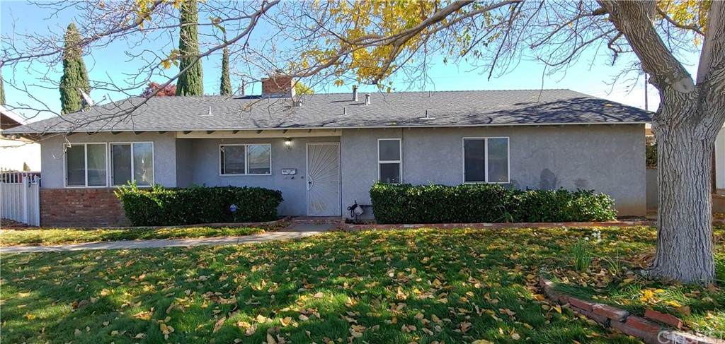 39150 11th Street - Photo 1