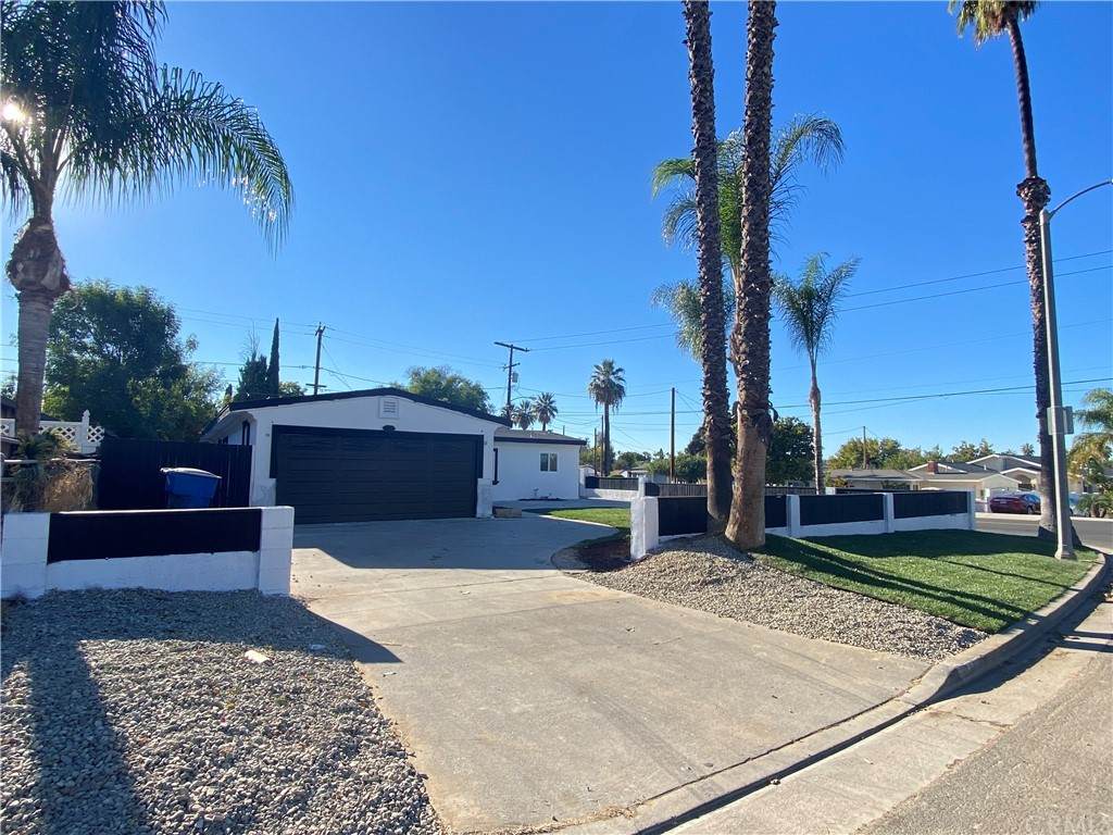 3586 Sidney Street - Photo 1