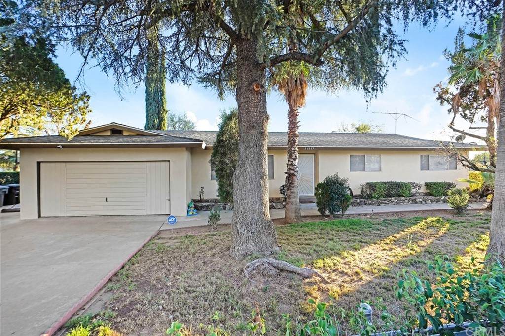38535 Vineland Street - Photo 1
