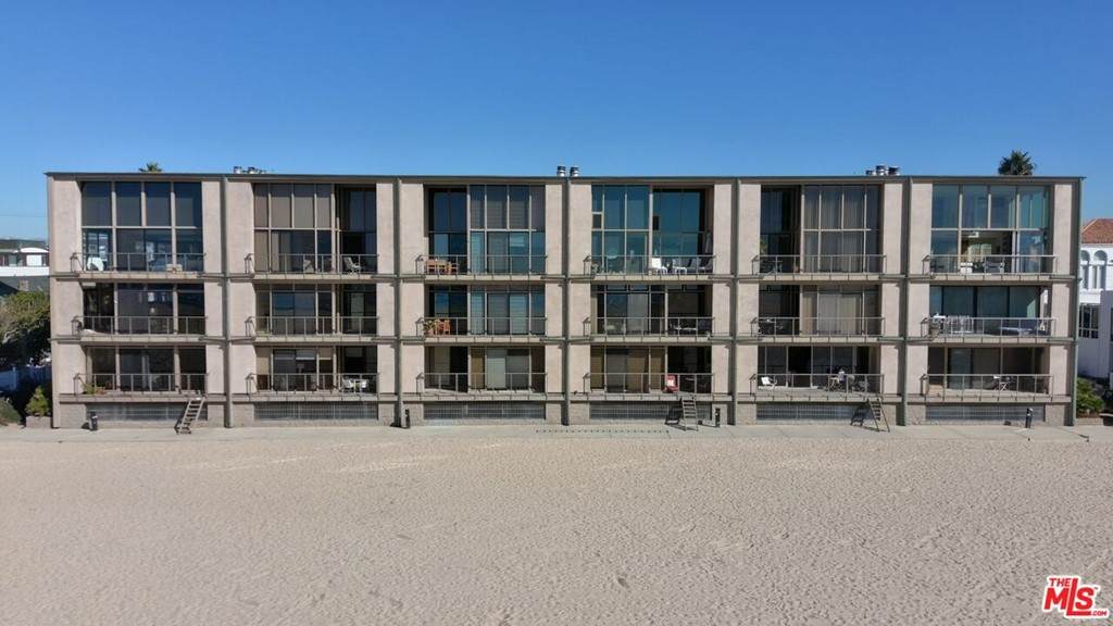 1 Spinnaker Street - Photo 1