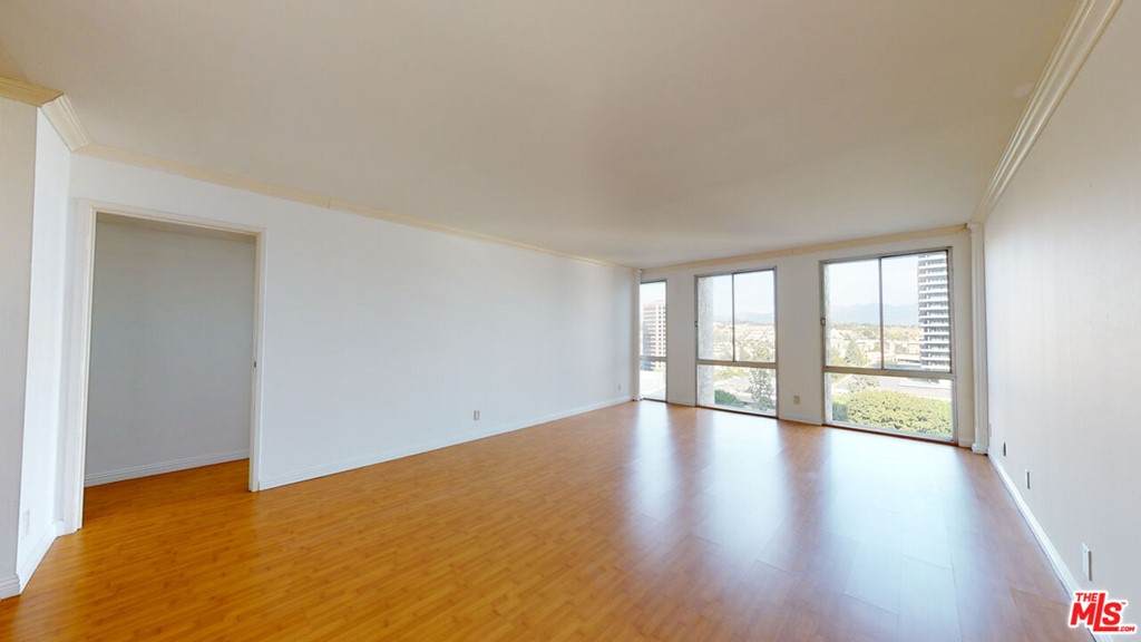 800 1St Street - Photo 1
