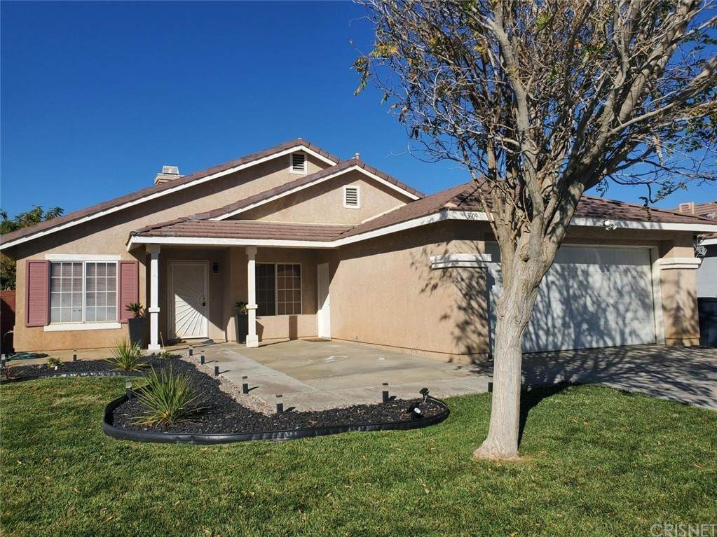 3609 Glenridge Avenue - Photo 1