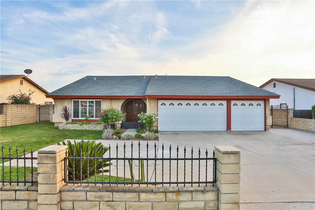 1332 Baseline Road - Photo 1