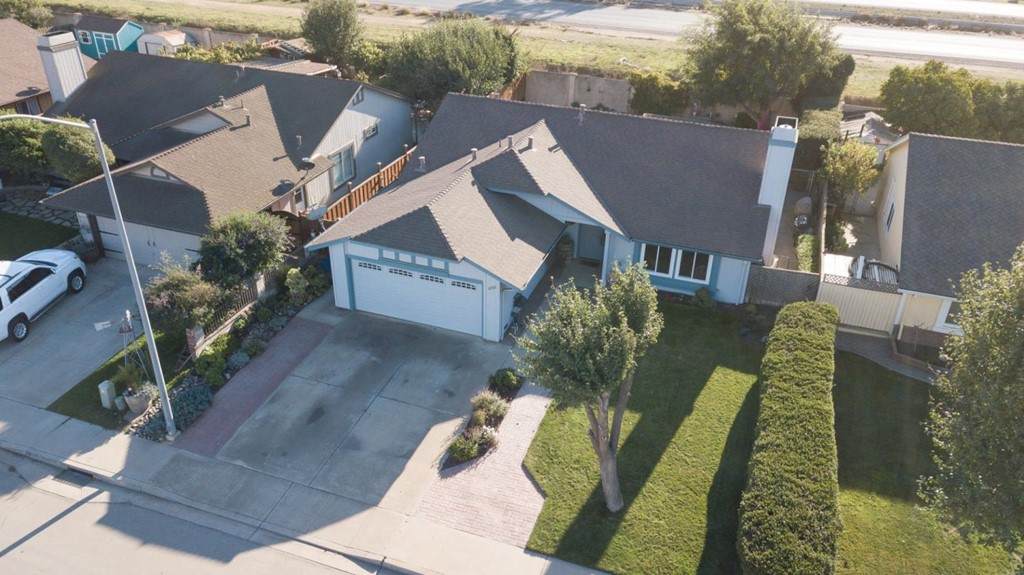 1059 Zinfandel Drive - Photo 1