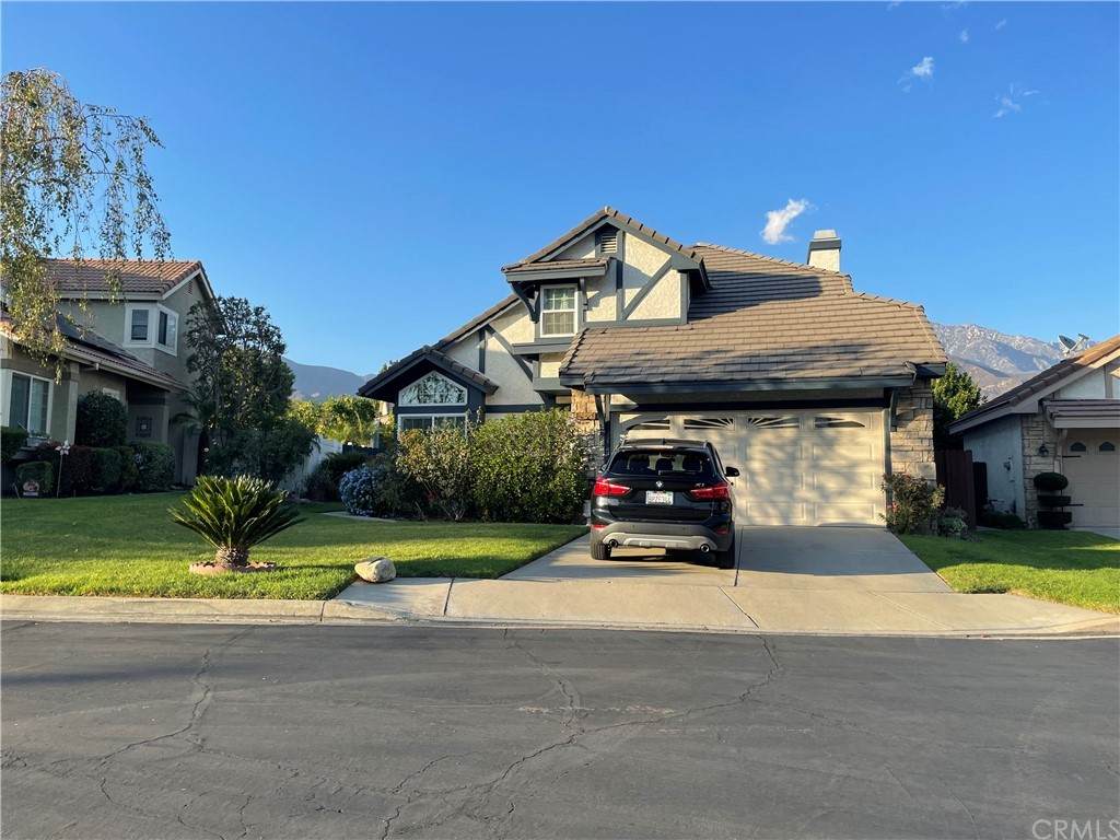 1325 Sunrise Circle - Photo 1