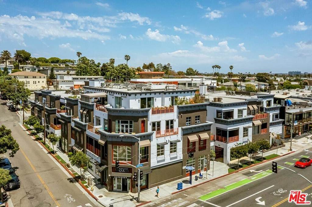 212 Marine Street - Photo 1