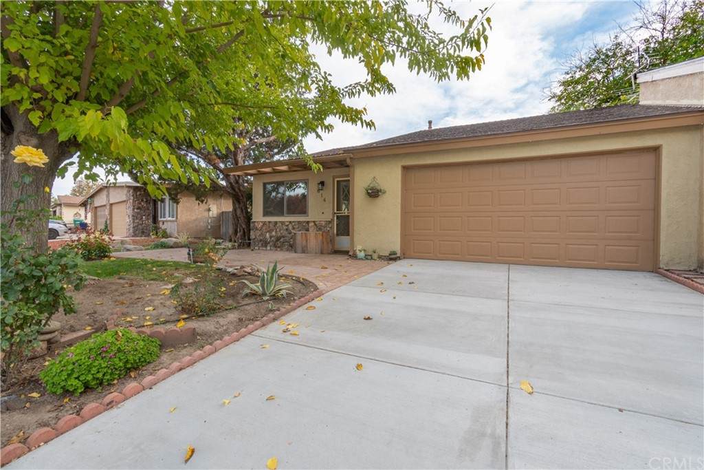 614 Brookhill Drive - Photo 1