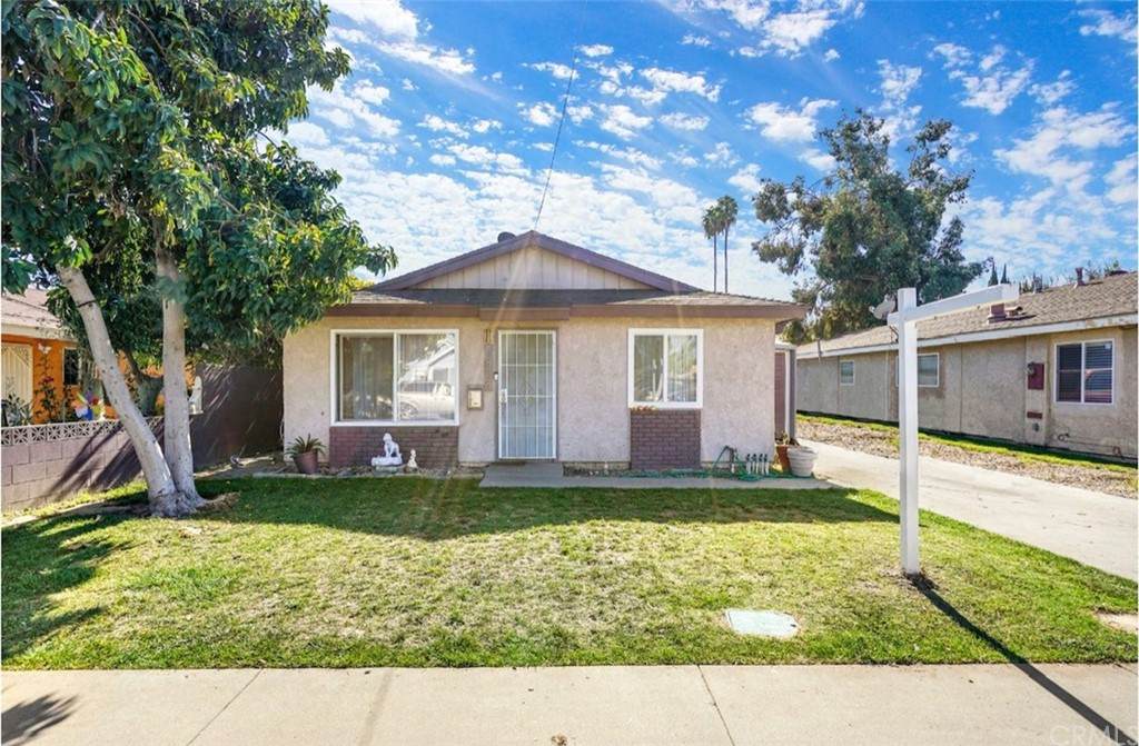 8828 Dunbar Street - Photo 1