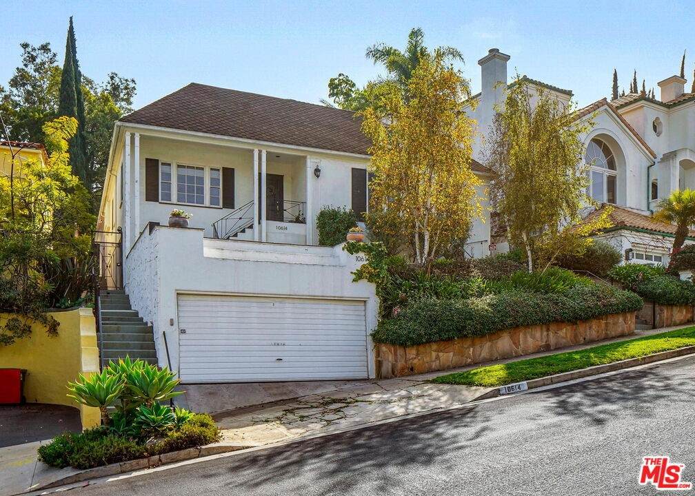 10614 Le Conte Avenue - Photo 1