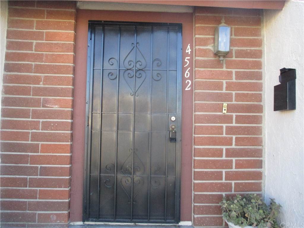 4562 Toledo Way - Photo 1