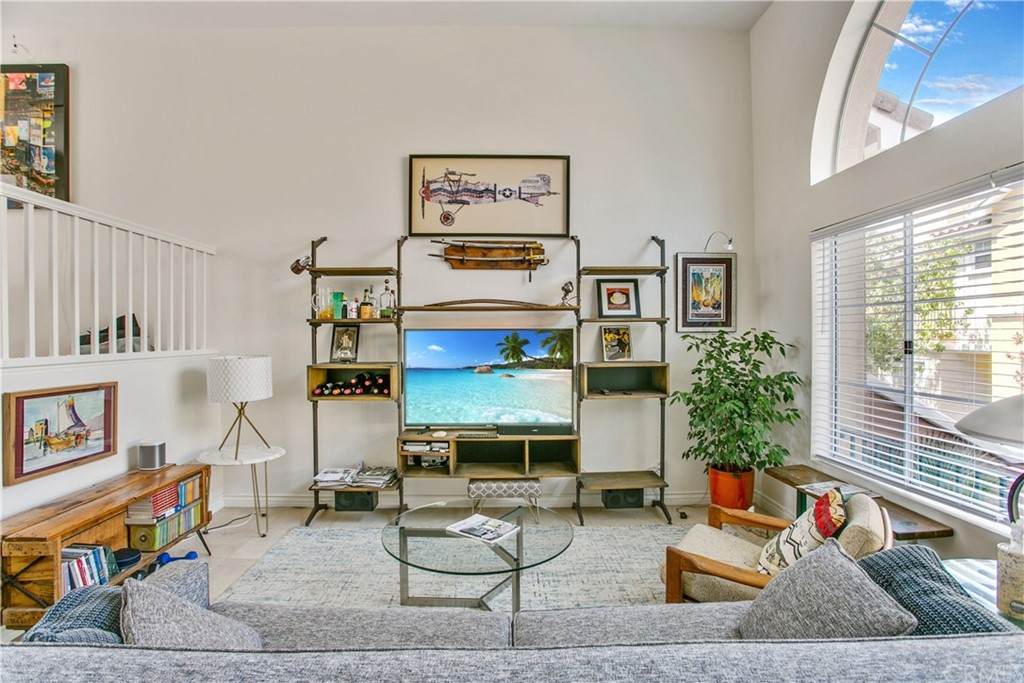 307 Marinella Aisle - Photo 1