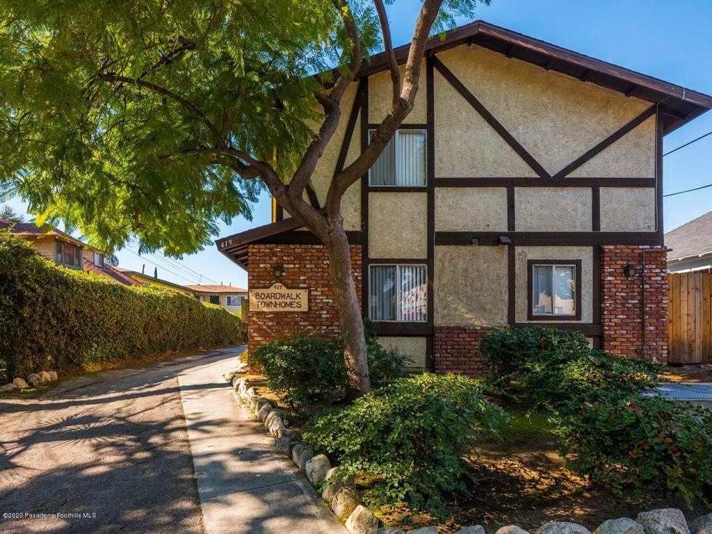 419 Catalina Avenue - Photo 1