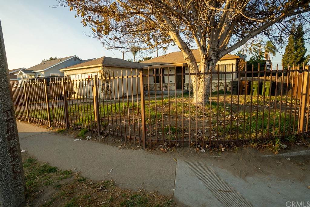 801 130th Street - Photo 1