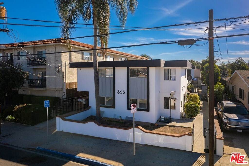 663 13Th Street - Photo 1