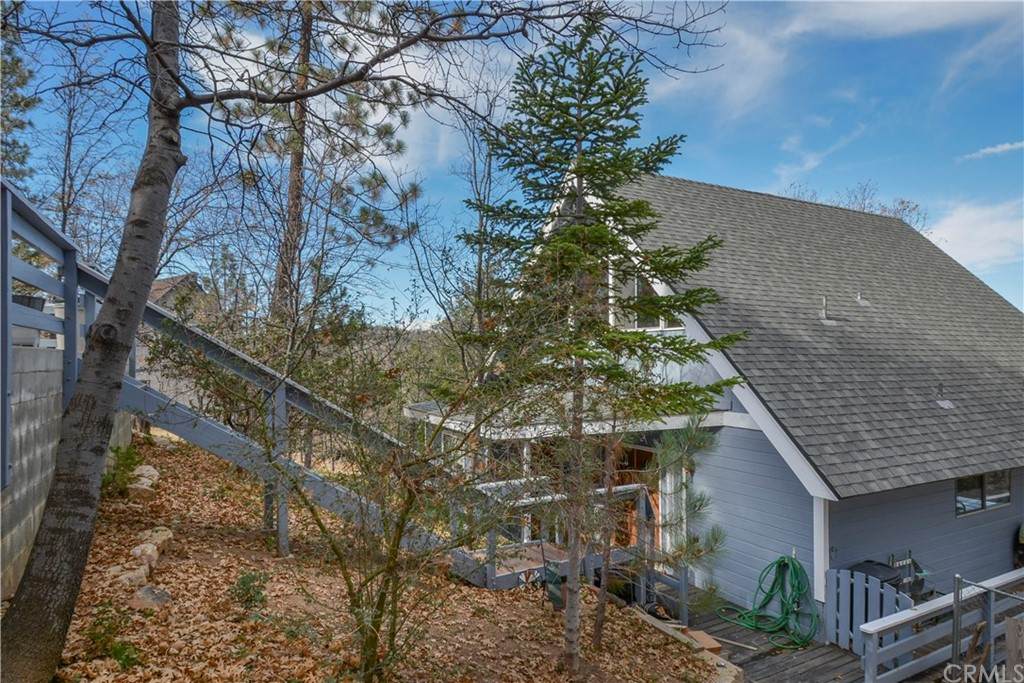 1446 Sequoia Drive - Photo 1