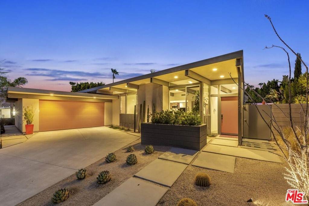 73545 Silver Moon Trail - Photo 1