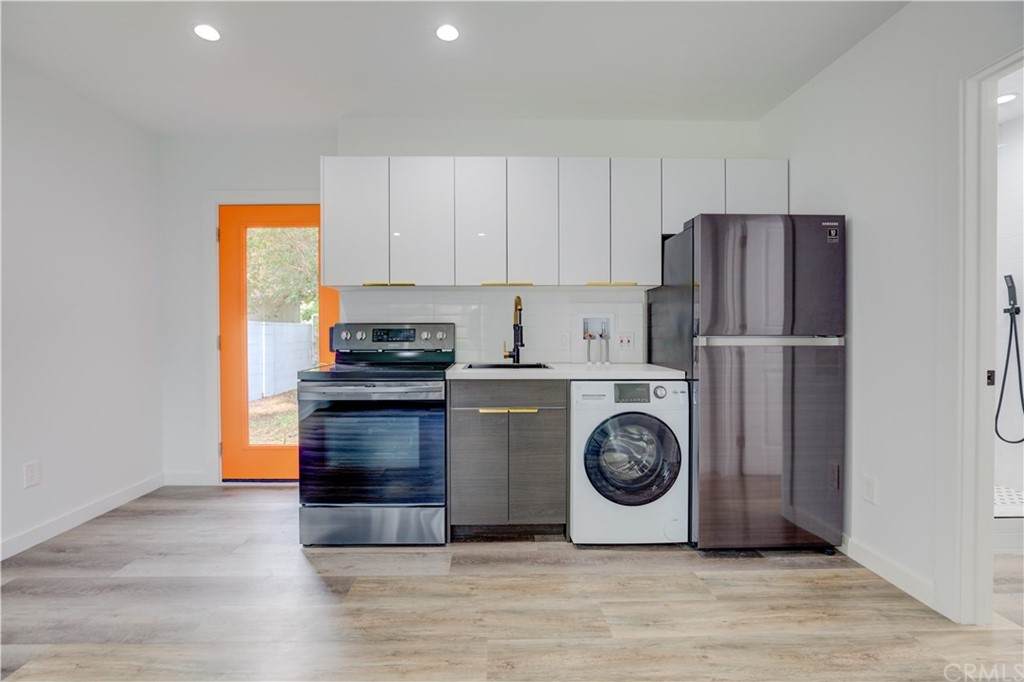 20650 Cantlay Street - Photo 1