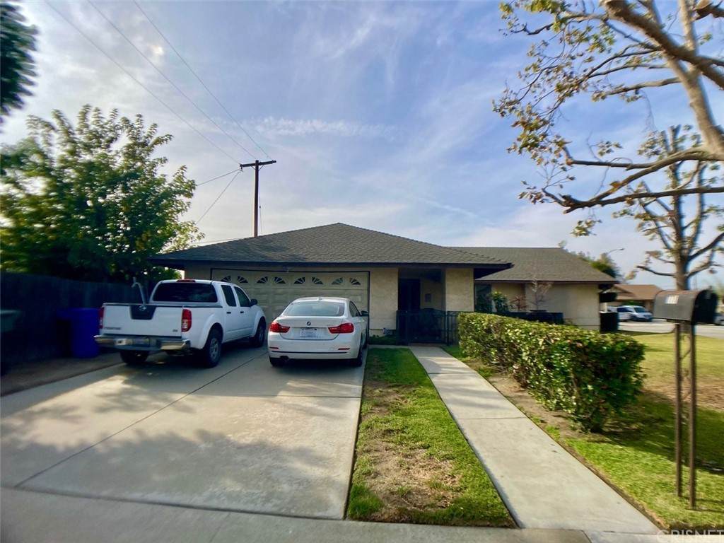 771 Hampshire Court - Photo 1