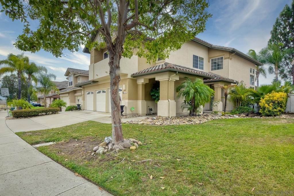 11480 Cypress Woods Dr - Photo 1