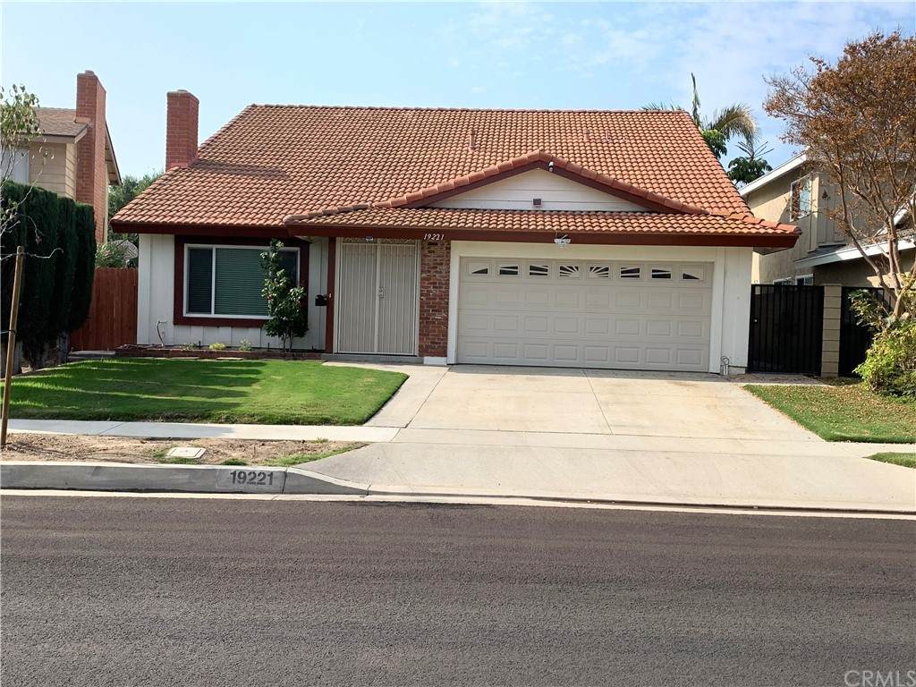 19221 Pires Avenue - Photo 1