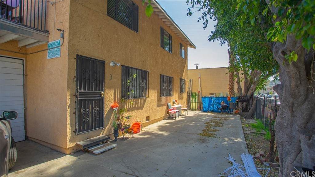 1600 Murchison Street - Photo 1