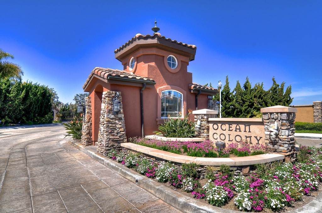 5722 Ocean Vista Drive - Photo 1