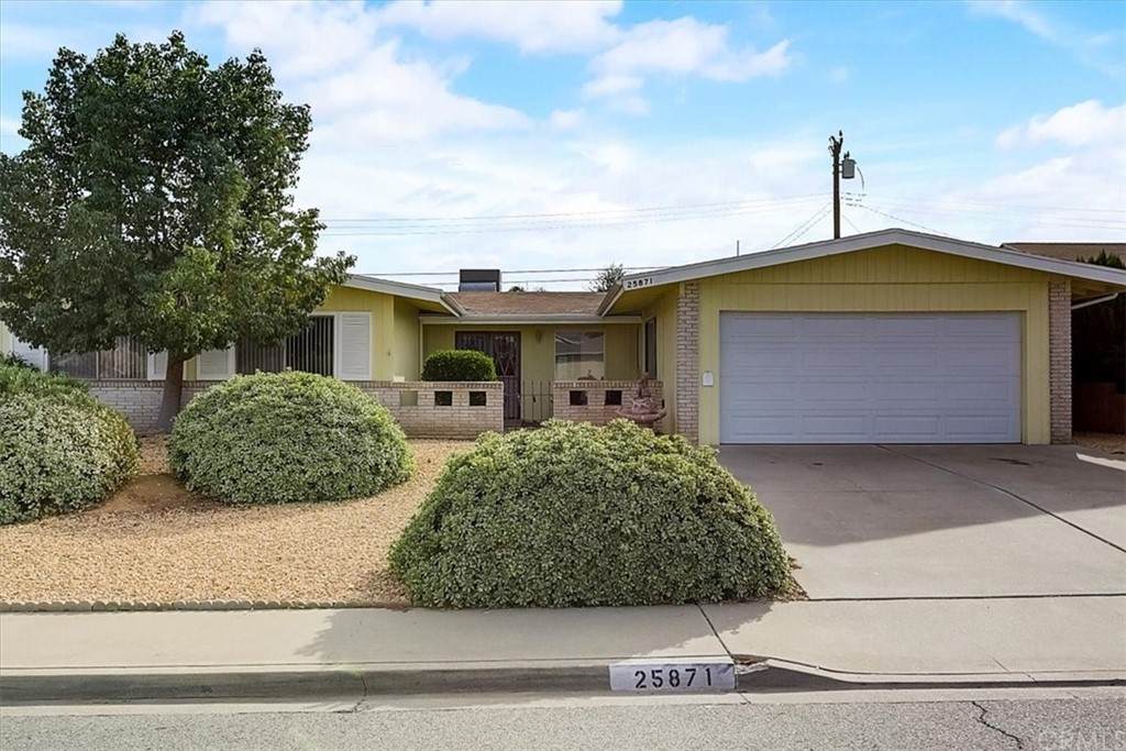 25871 Sun City Boulevard - Photo 1