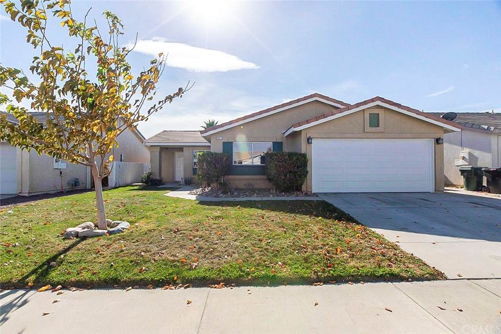 14077 Estate Way - Photo 1