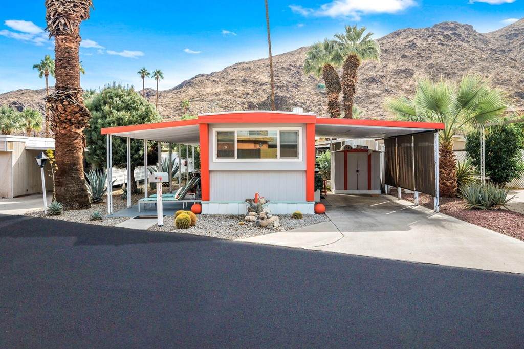 107 Santa Paula Street - Photo 1