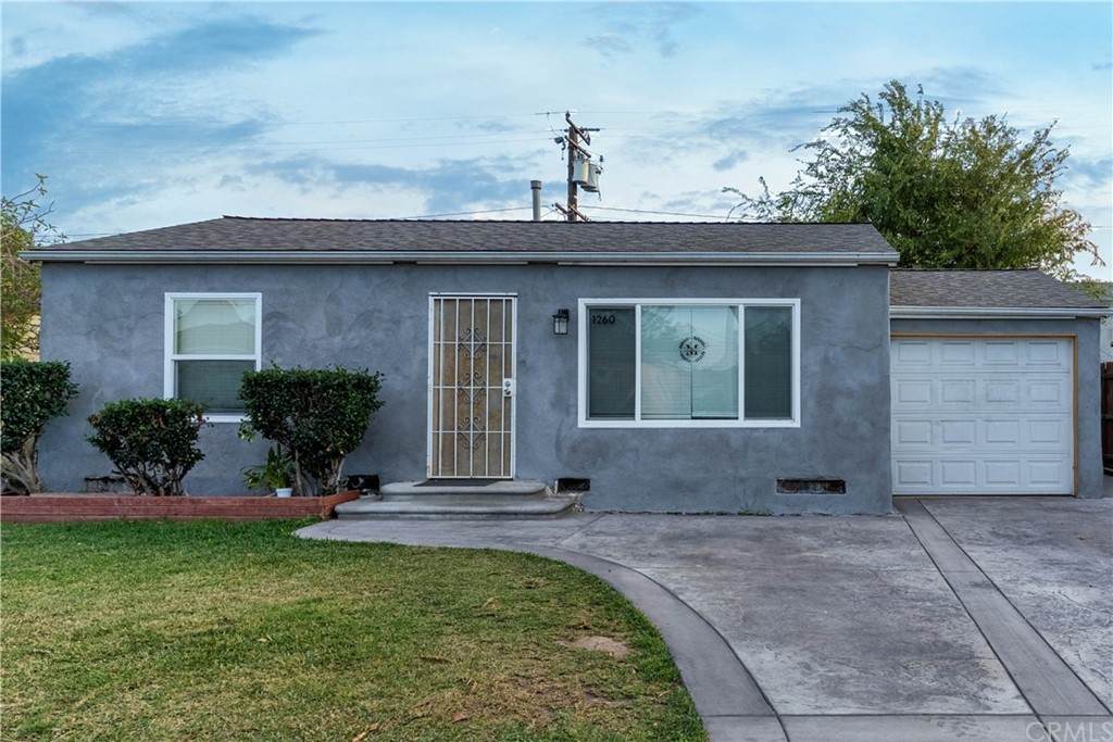 1260 127th Street - Photo 1