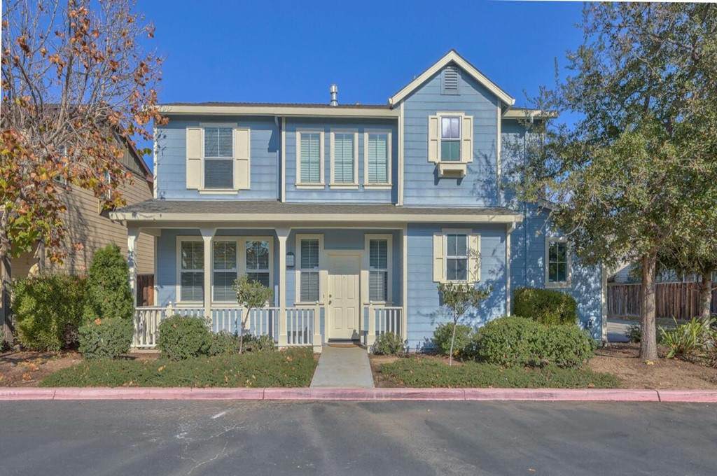 669 Gardenia Place - Photo 1