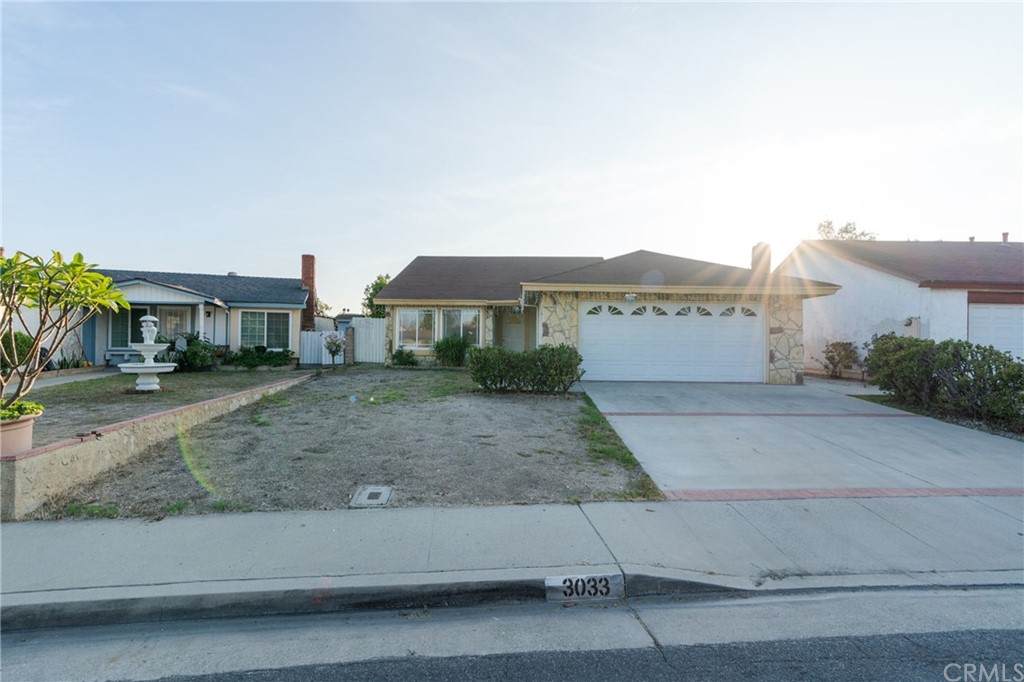 3033 Cecelia Street - Photo 1