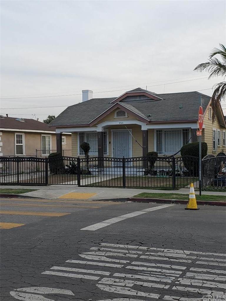 420 67th Street - Photo 1