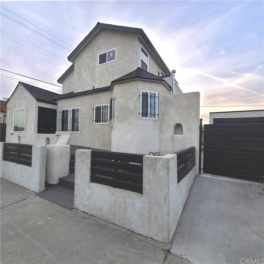 7911 Denker Avenue - Photo 1