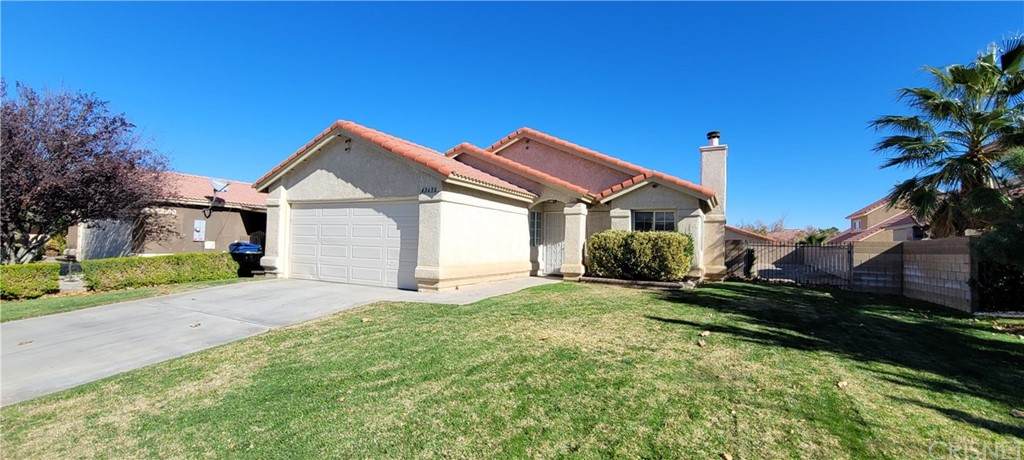 43630 17th Street - Photo 1